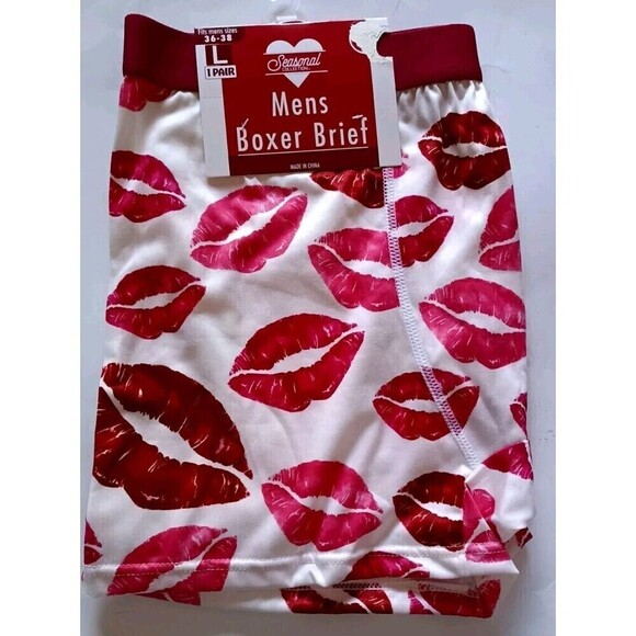 Valentines Boxer Briefs Mens Size Large Pink Red Hearts Lips All Over Print New - Picture 1 of 3